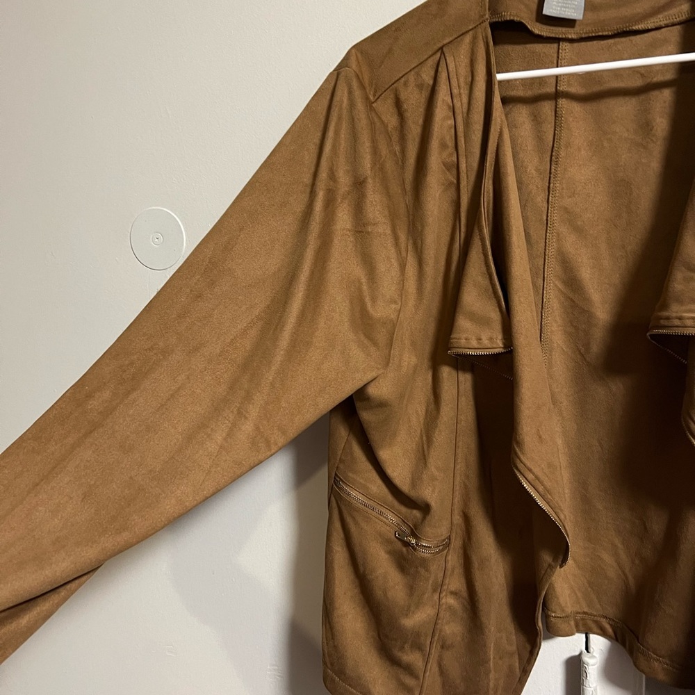 Jacket - Picture 3 of 3